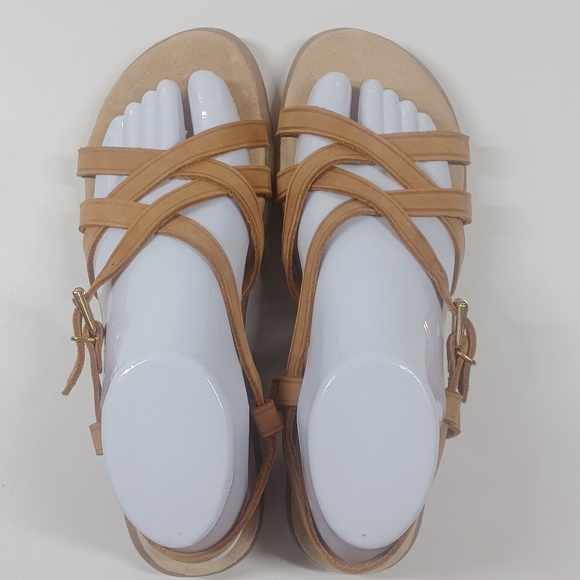 GH Bass Sandals Leather Strappy Tan Gold Buckle Women Size 8.5 or 8 1/2 - Picture 2 of 11